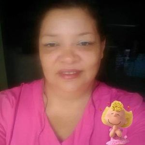 Meet your Posher, Yaneth